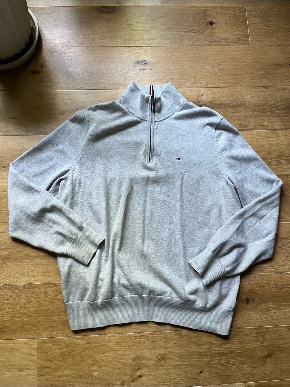 Tommy Hilfiger Classic Grey Quarter-Zip Pullover Sweater